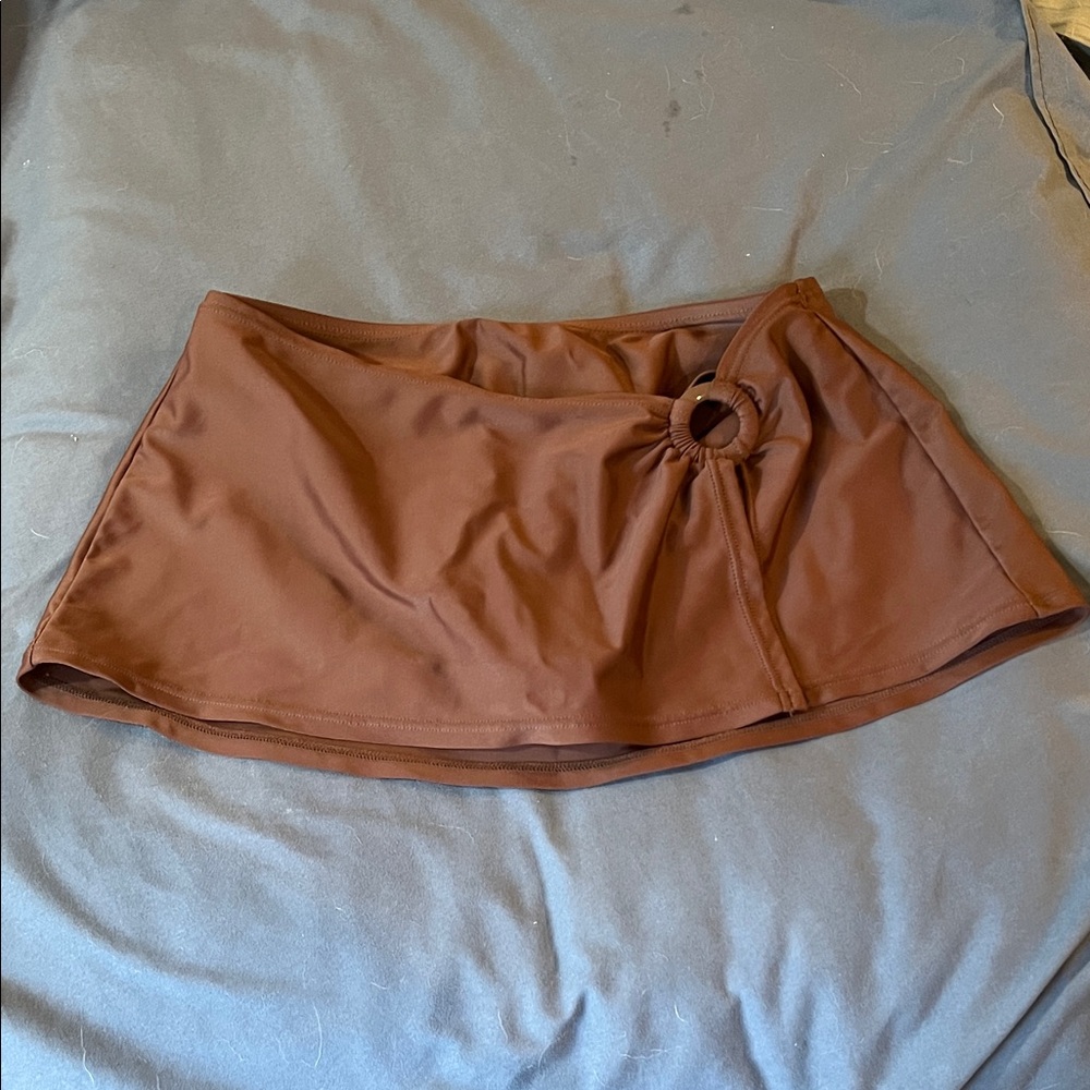 Bathing / swimming skirt, plastic circle accent